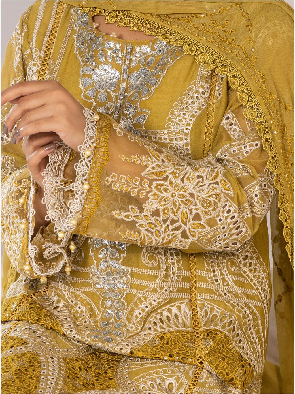 SONIYA | 3 piece heavy Embroidered Chiffon Suit