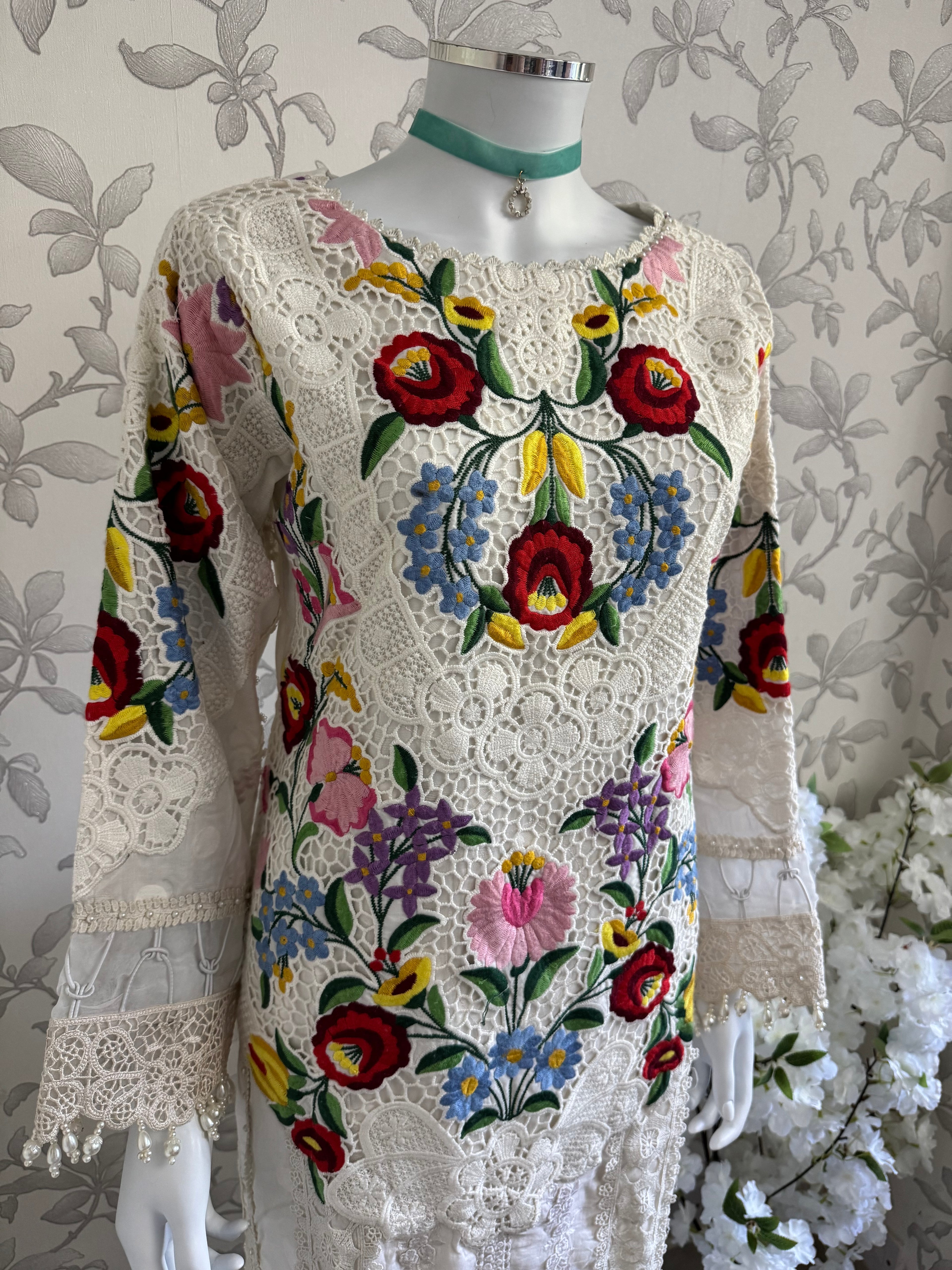 Maria B Luxury Lawn 10A original- 3 piece stitched suit