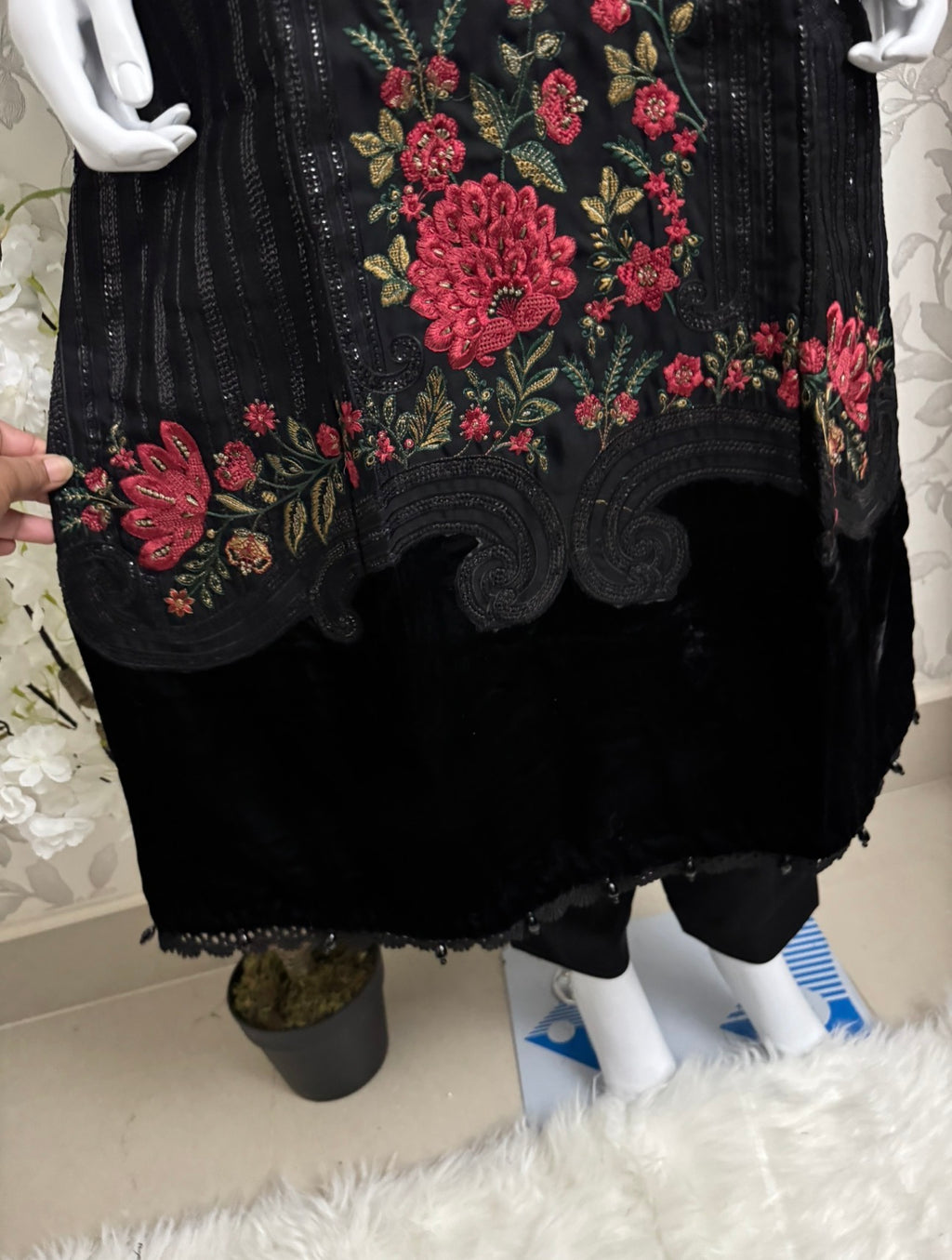 D9 MARIA.B Inspired Black Embroidered 3PC Suit