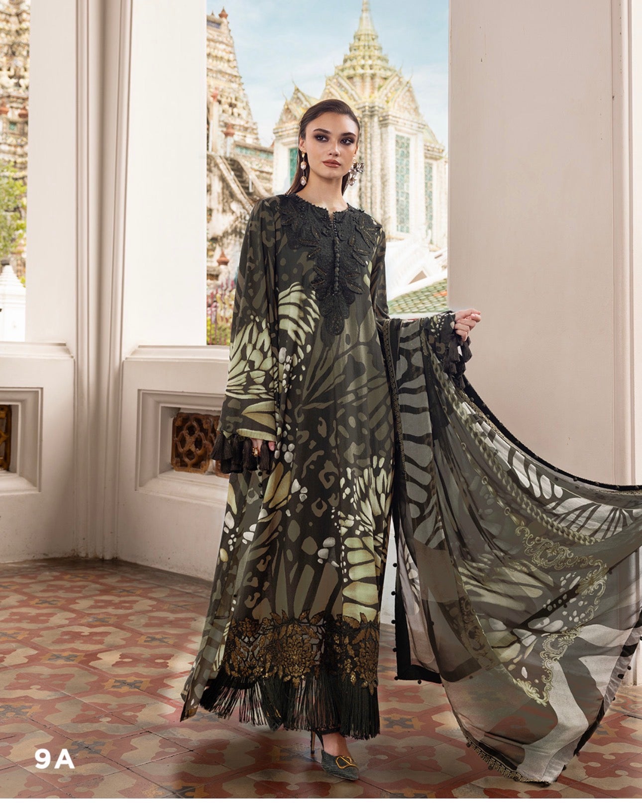 M مطبوعات من ماريا بي - 9A