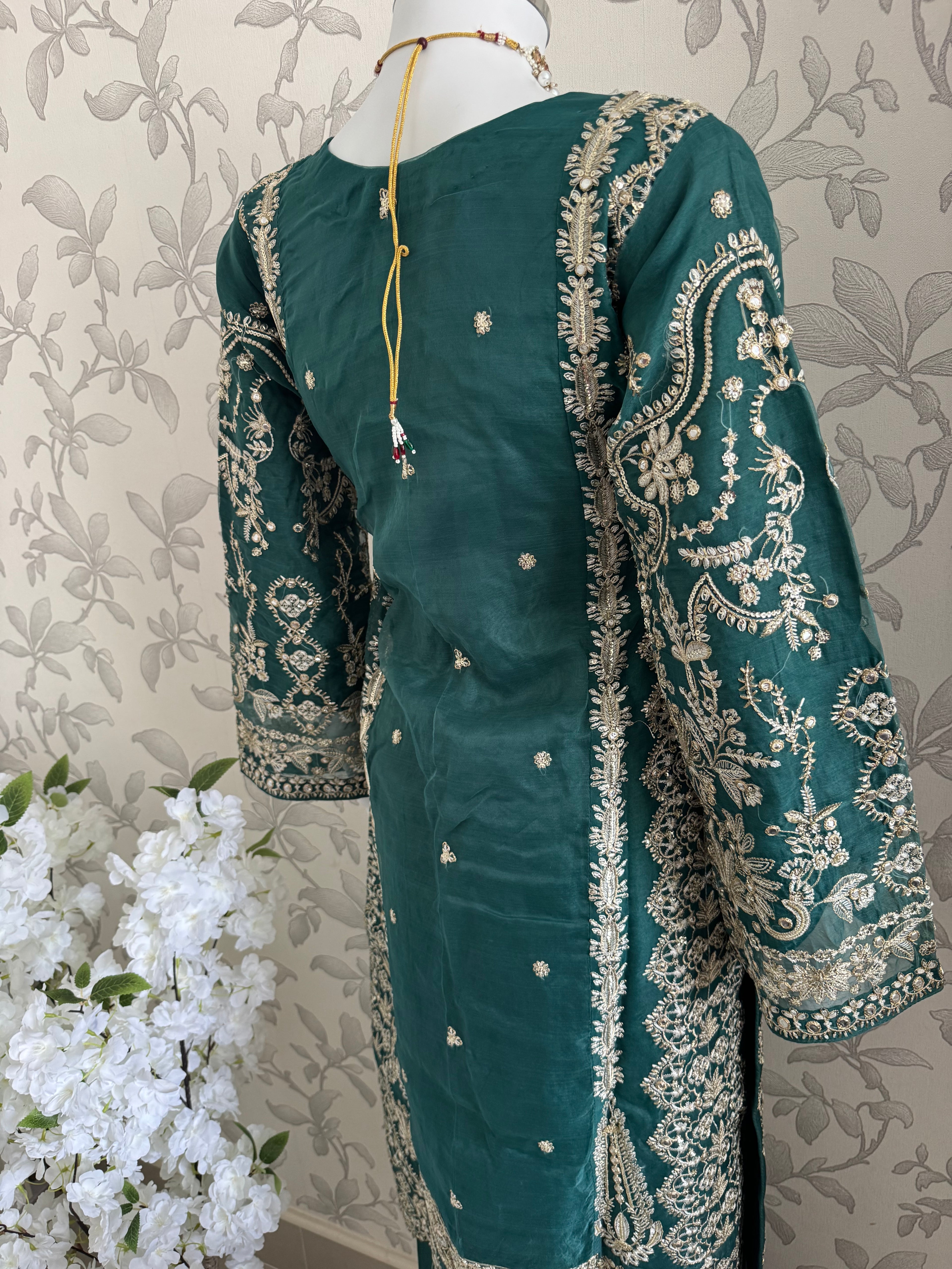 AFROZ Emerald | 3 piece Embroidered soft Organza Suit