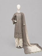 3 Piece Embroidered Lawn Suit