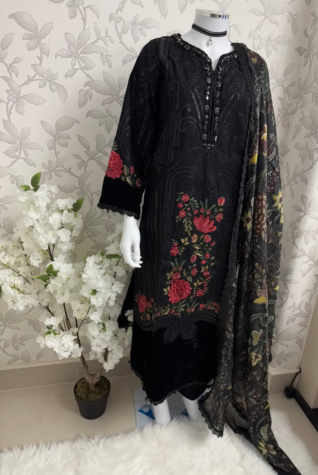 D9 MARIA.B Inspired Black Embroidered 3PC Suit