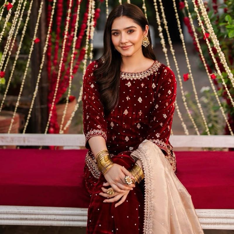 LUHH | 3 piece Embroidered VELVET wedding suit