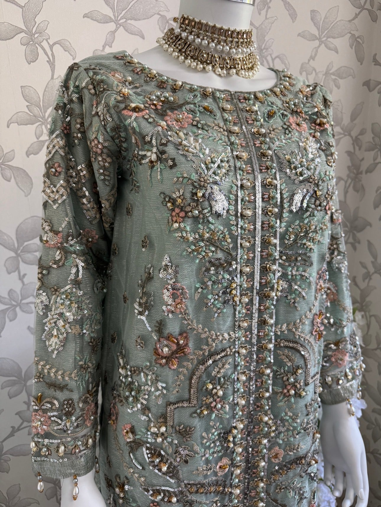PEARLS | Luxury Hand-Embellished Pakistani 3 pcs Suit