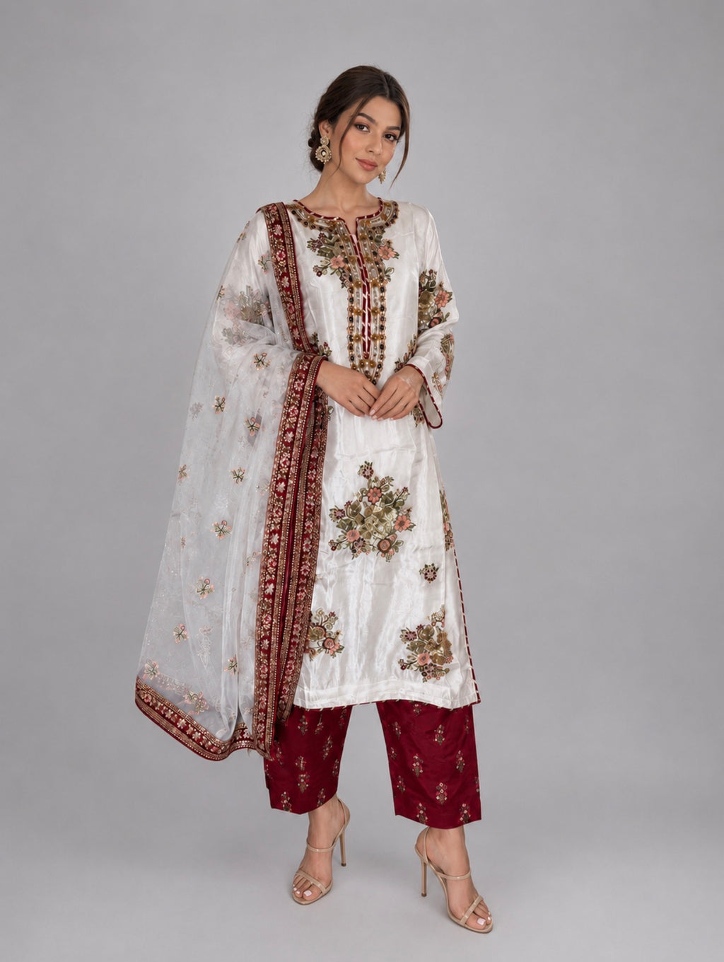 LILLY | 3 pieces heavy sequins embroidered silk suit