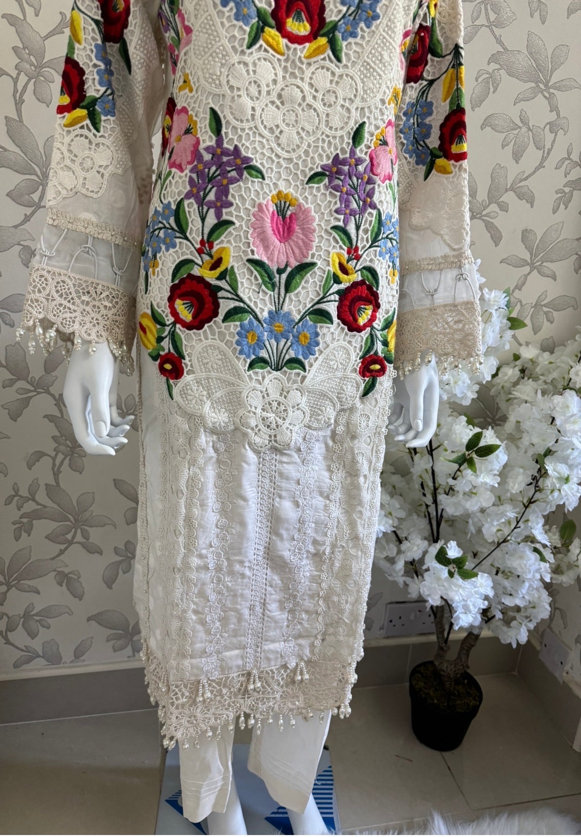 Maria B Luxury Lawn 10A original- 3 piece stitched suit