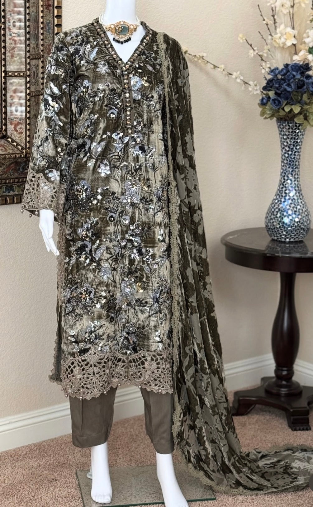 D3 VELVET-Olive Grey Embroidered 3-Piece Suit with Luxury Dupatta