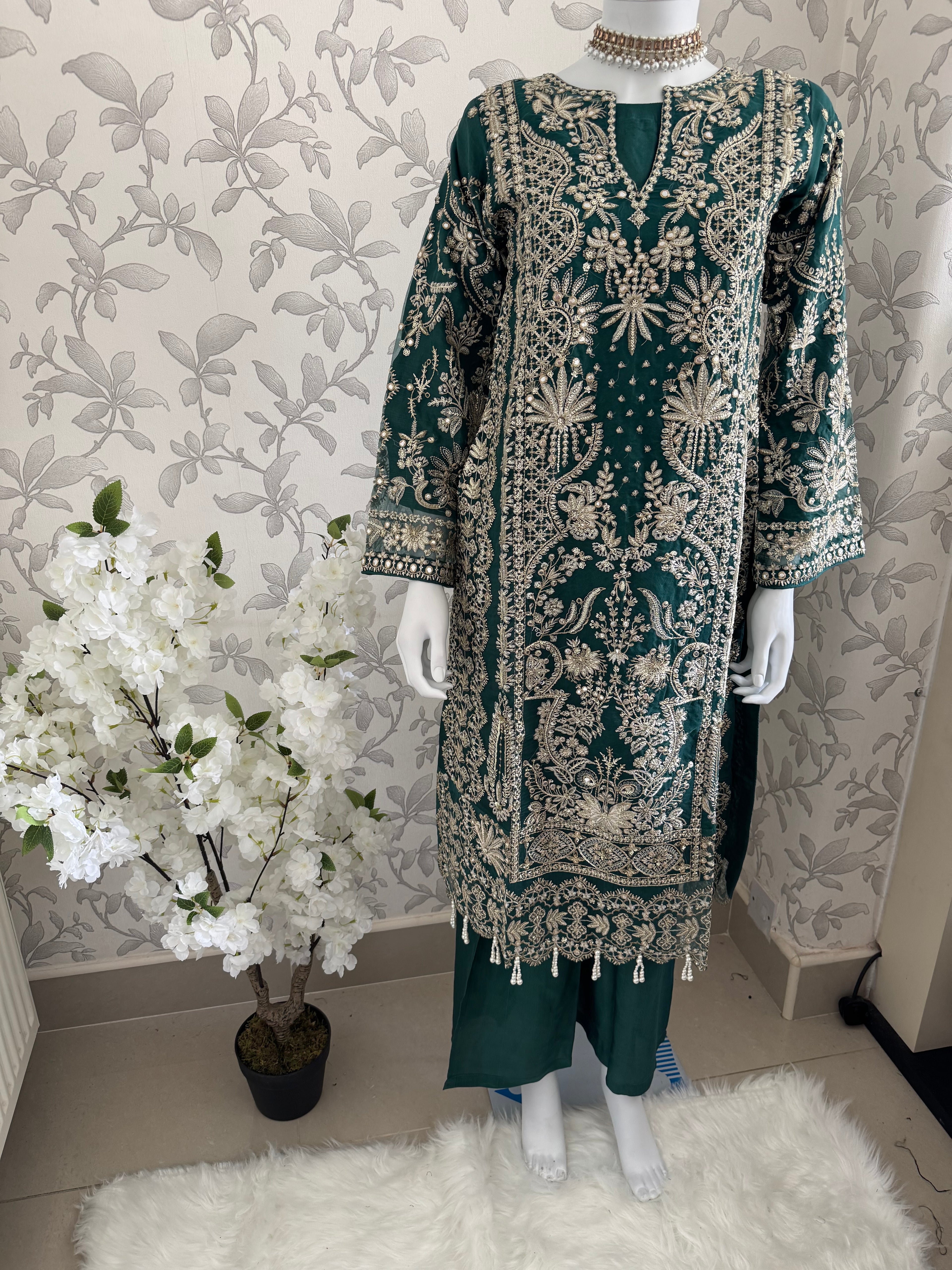 AFROZ Emerald | 3 piece Embroidered soft Organza Suit