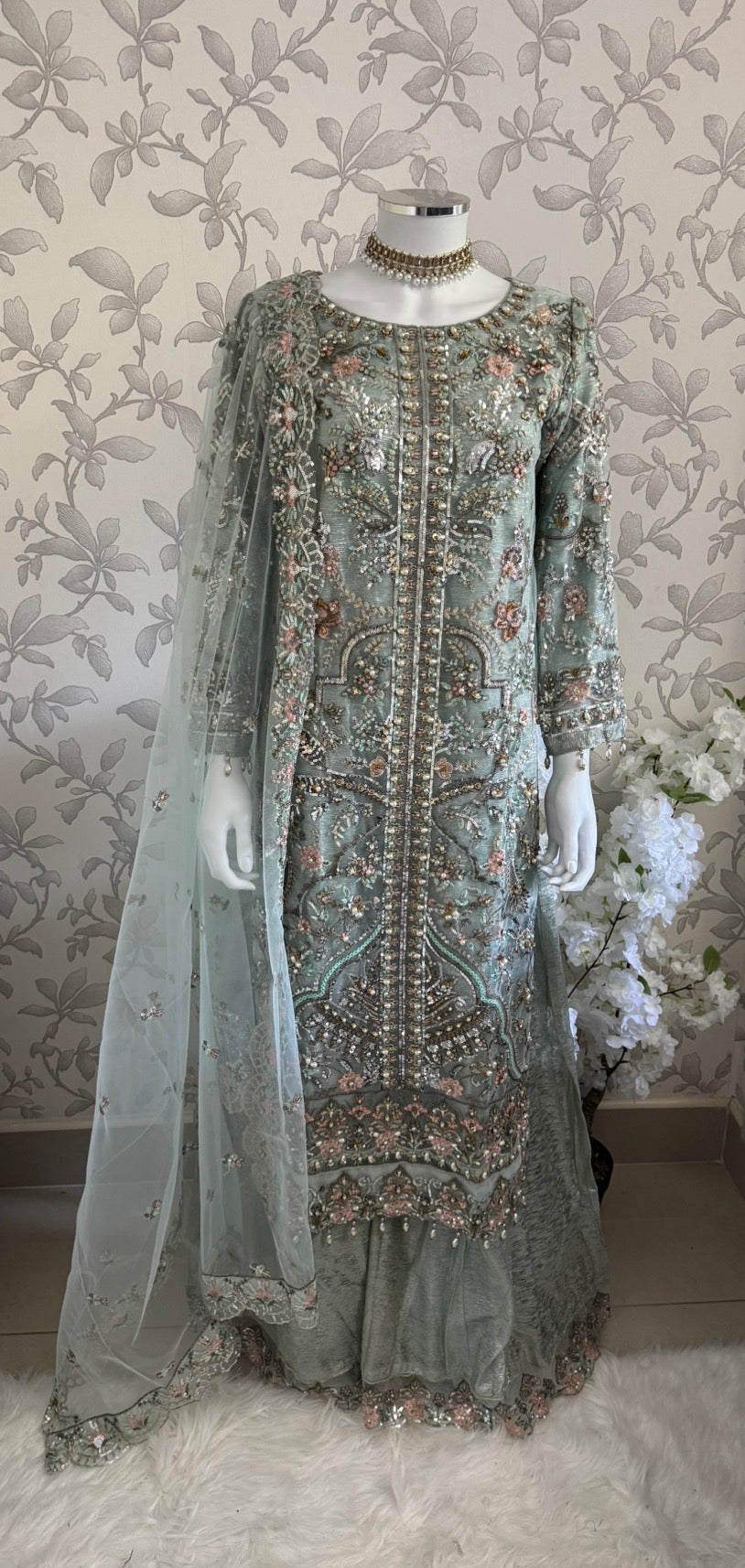 PEARLS | Luxury Hand-Embellished Pakistani 3 pcs Suit