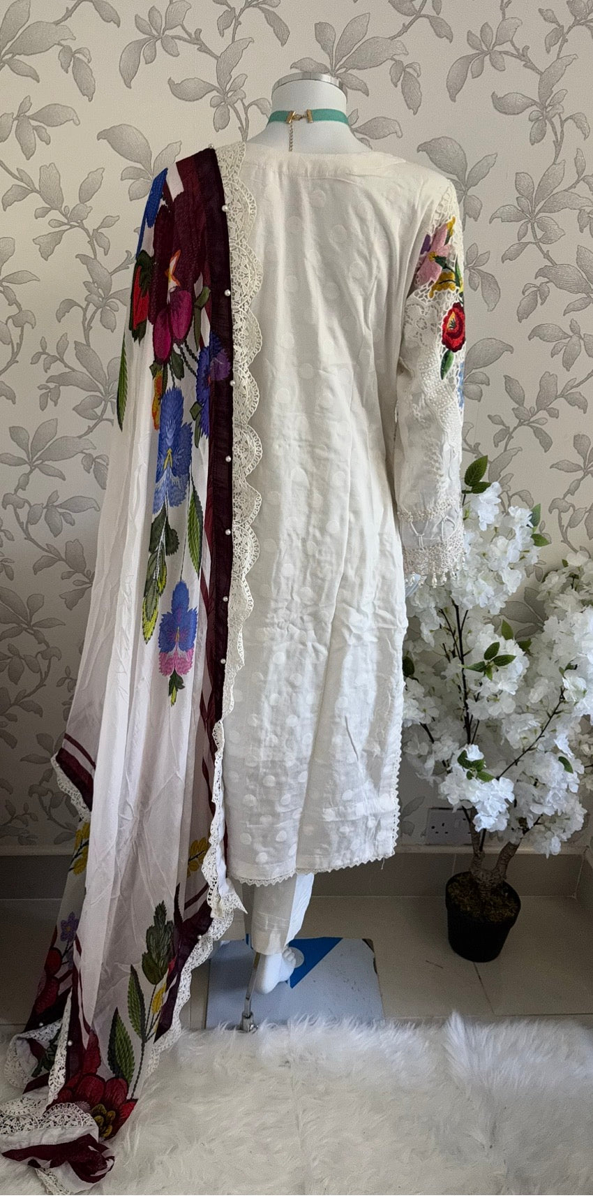 Maria B Luxury Lawn 10A original- 3 piece stitched suit