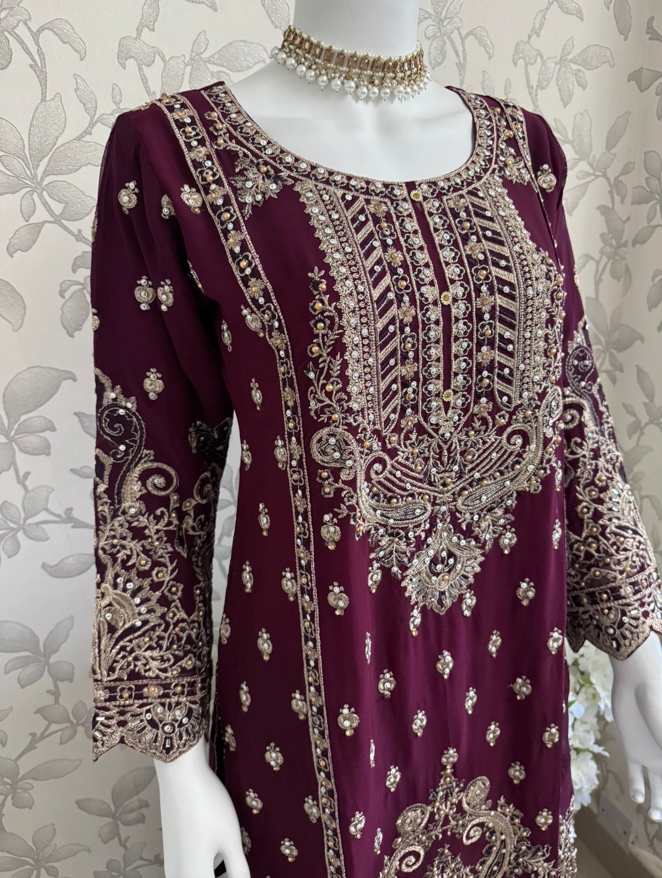 SAFFA | 3 piece Embroidered Chiffon Gharara Suit
