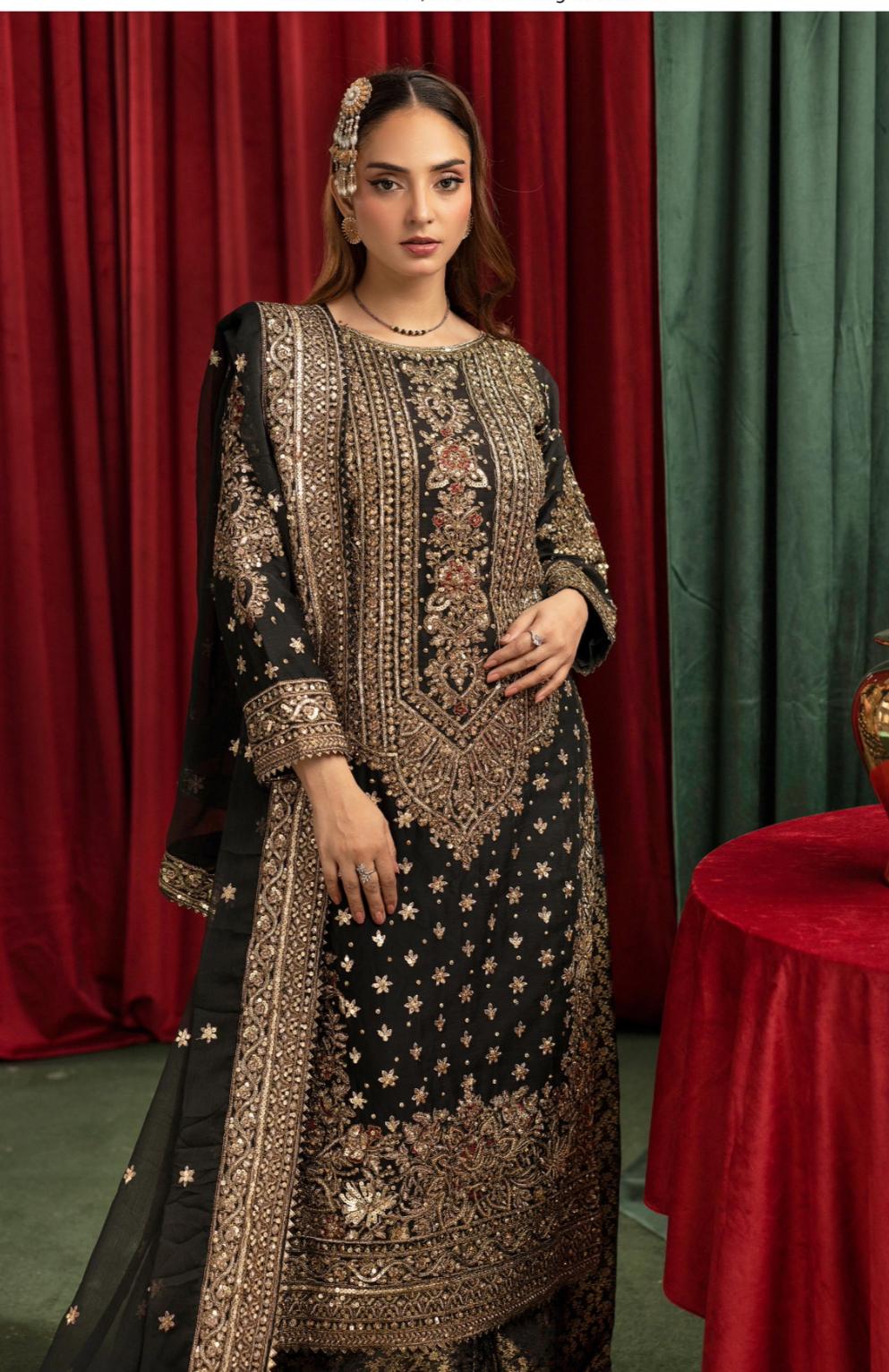 ASHIANA | 4 piece heavy embroidered chiffon wedding suit